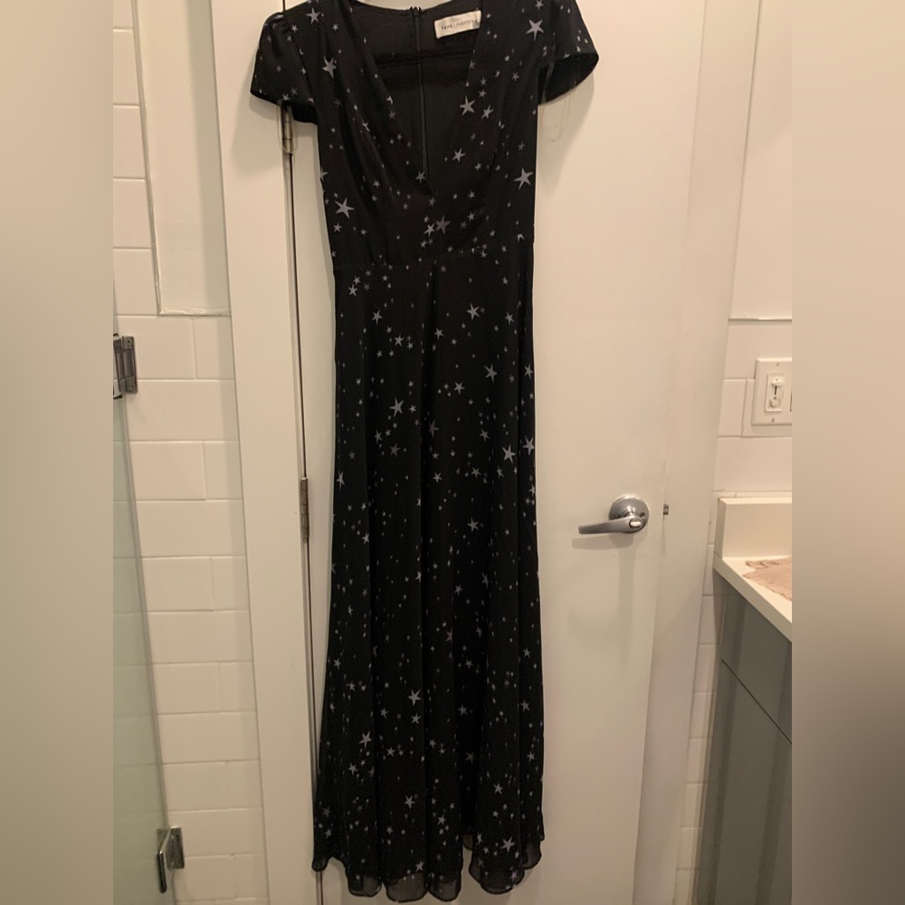 Fame and Partners gown - US 4, black; star pattern